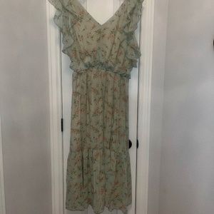 Dex Floral Ruffle Dress in Light Green